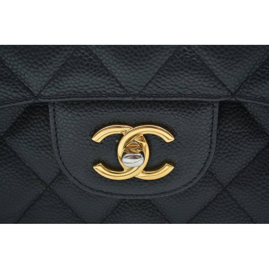 CHANEL CLASSIC DOUBLE FLAP CAVIAR LEATHER BAG
