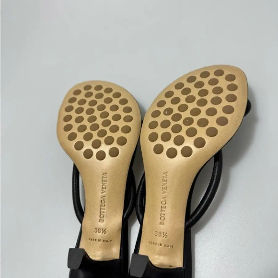 Bottega Veneta Leather Sandal